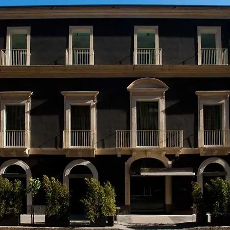 House 4* Katania